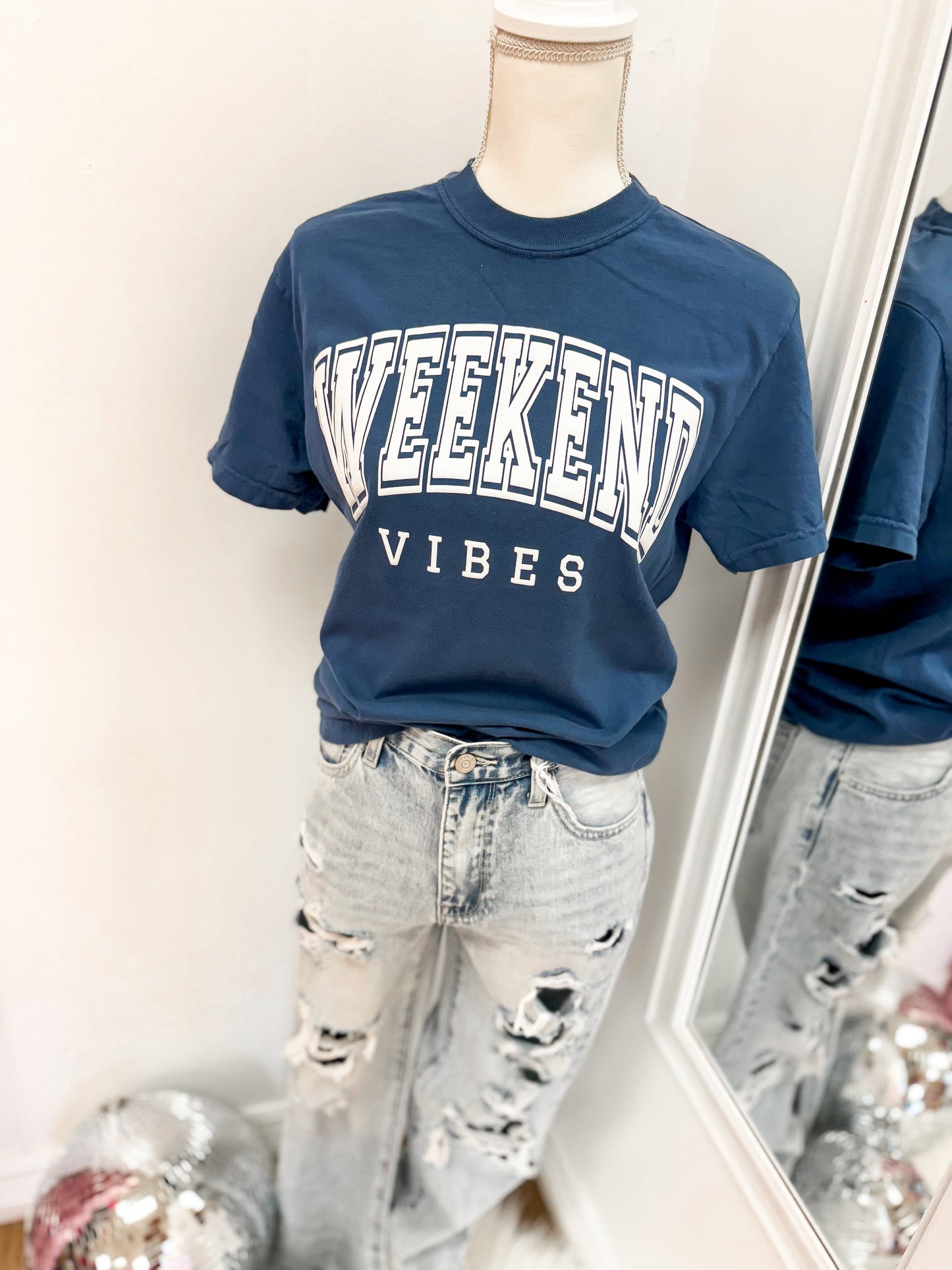 Weekend Vibes Tee - The Tool Store
