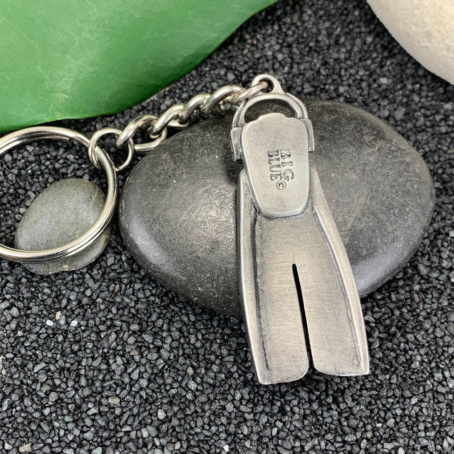 Dive Fin Keychain for Men and Women- Scuba Keychain, Dive Flipper Key Ring, Gifts for Scuba Divers, Scuba Diving Key Fob, Dive Fin Lanyard - The Tool Store