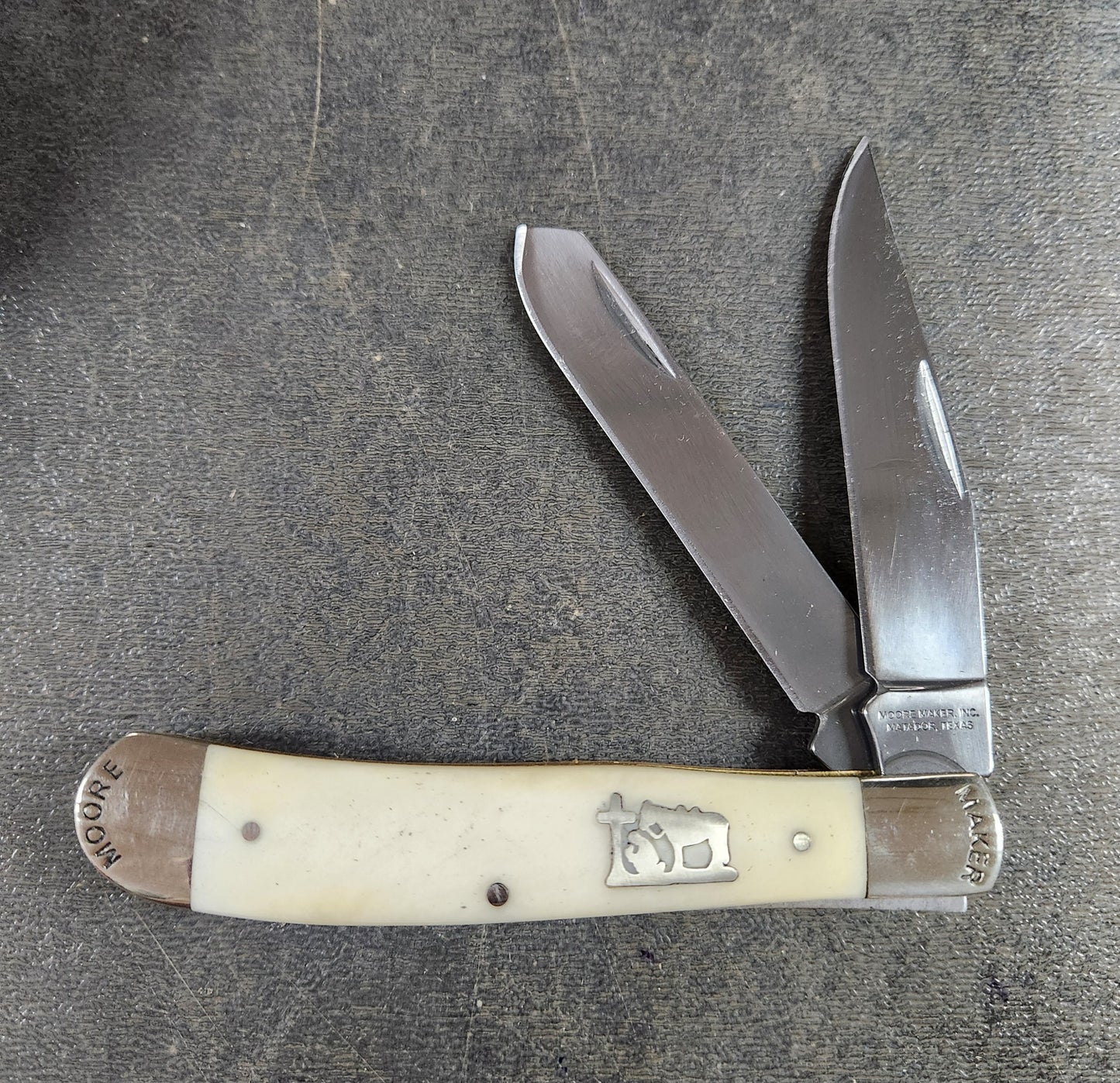 Moore Maker #5202 Trapper - 4 1/8"