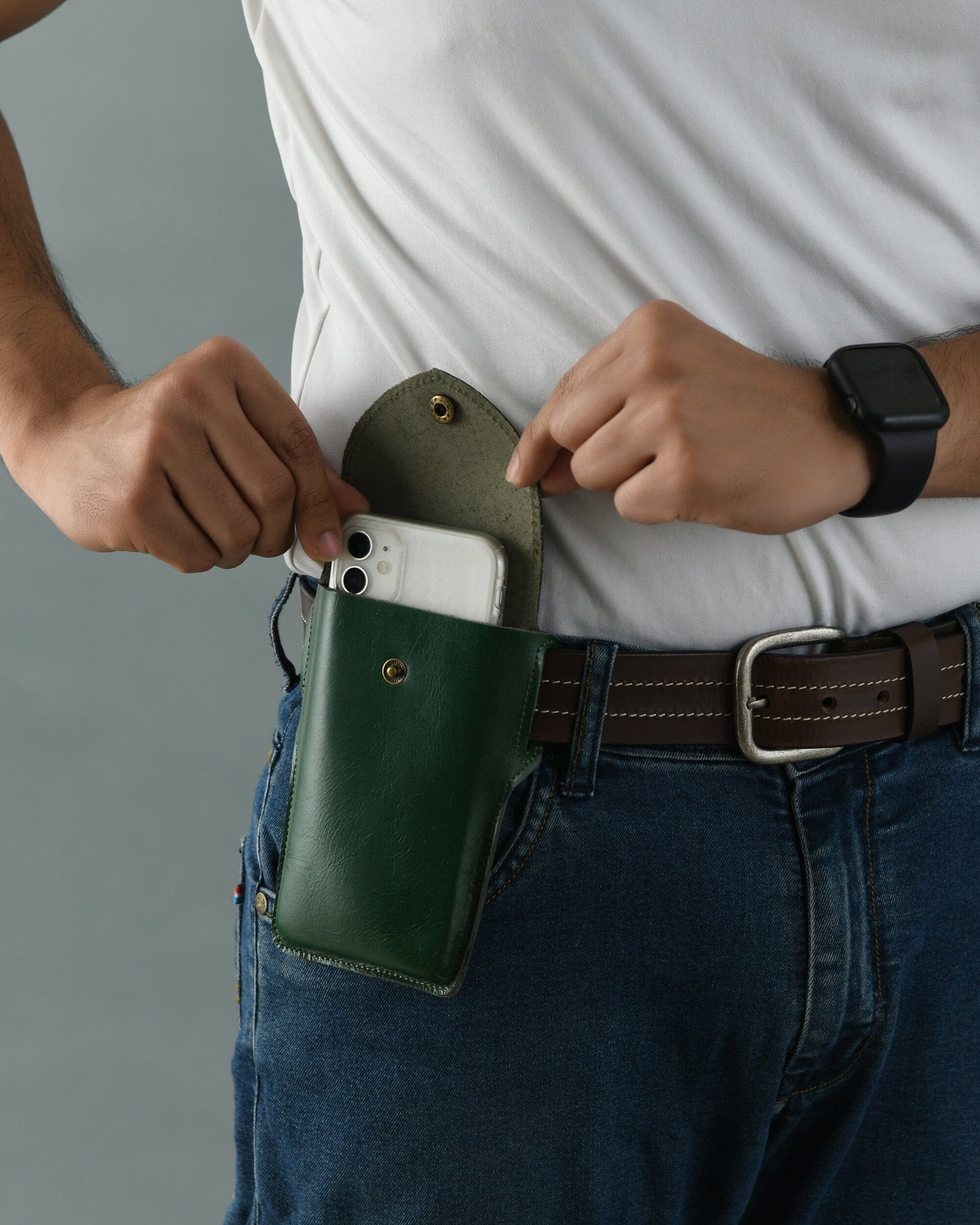 Mobile Holster Case- Green - The Tool Store