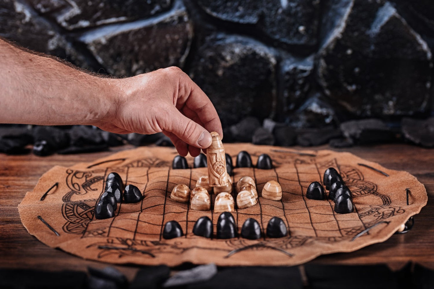 Hnefatafl Travel Set - The Tool Store