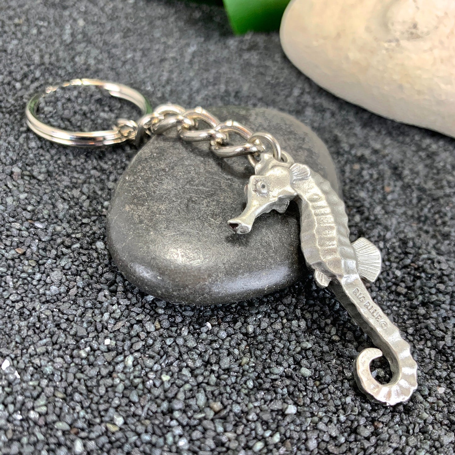 Seahorse Keychain for Women and Men- Seahorse Gifts for Women, Seahorse Key Ring, Seahorse Charm, Gifts for Ocean Lovers, Sea Life Keychain - The Tool Store