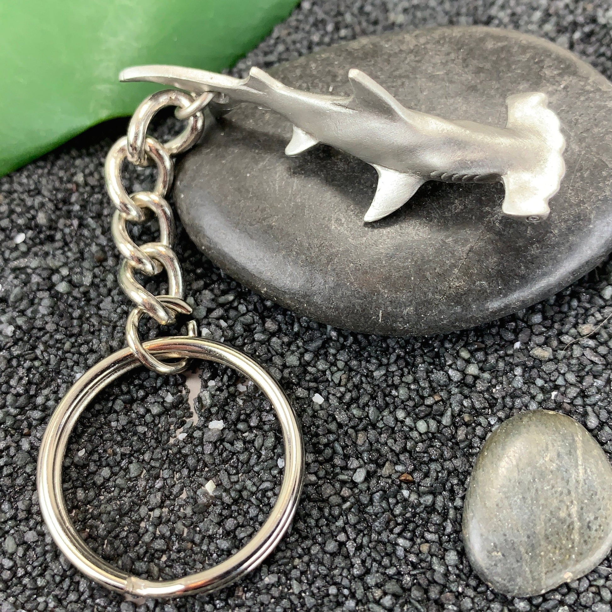 Hammerhead Shark Keychain for Men and Women- Hammerhead Shark Charm, Gifts for Shark Lovers,  Realistic Shark Key Fob, Sea Life Keychain, Scuba Gifts - The Tool Store