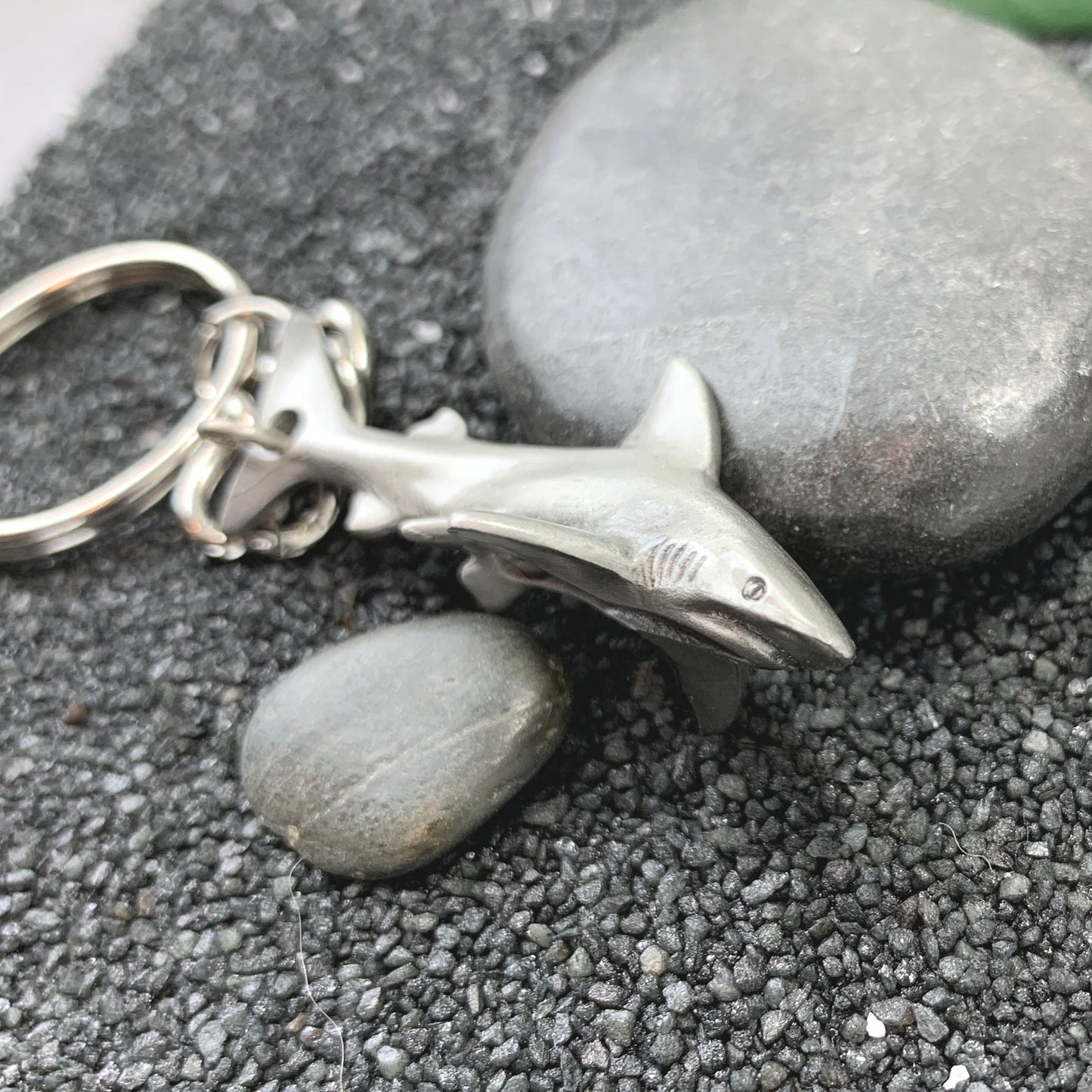 Reef Shark Keychain for Men and Women- Grey Reef Shark Keychain Charm, Gifts for Shark Lovers, Realistic Antique Pewter Keyring, Reef Shark Key Fob - The Tool Store