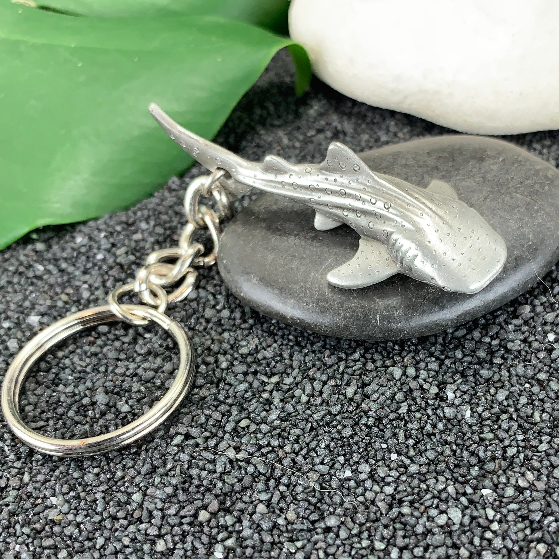 Whale Shark Keychain for Men and Women- Whale Shark Keychain Charm, Gifts for Shark Lovers,  Realistic Shark Key Ring Shark Key Fob - The Tool Store