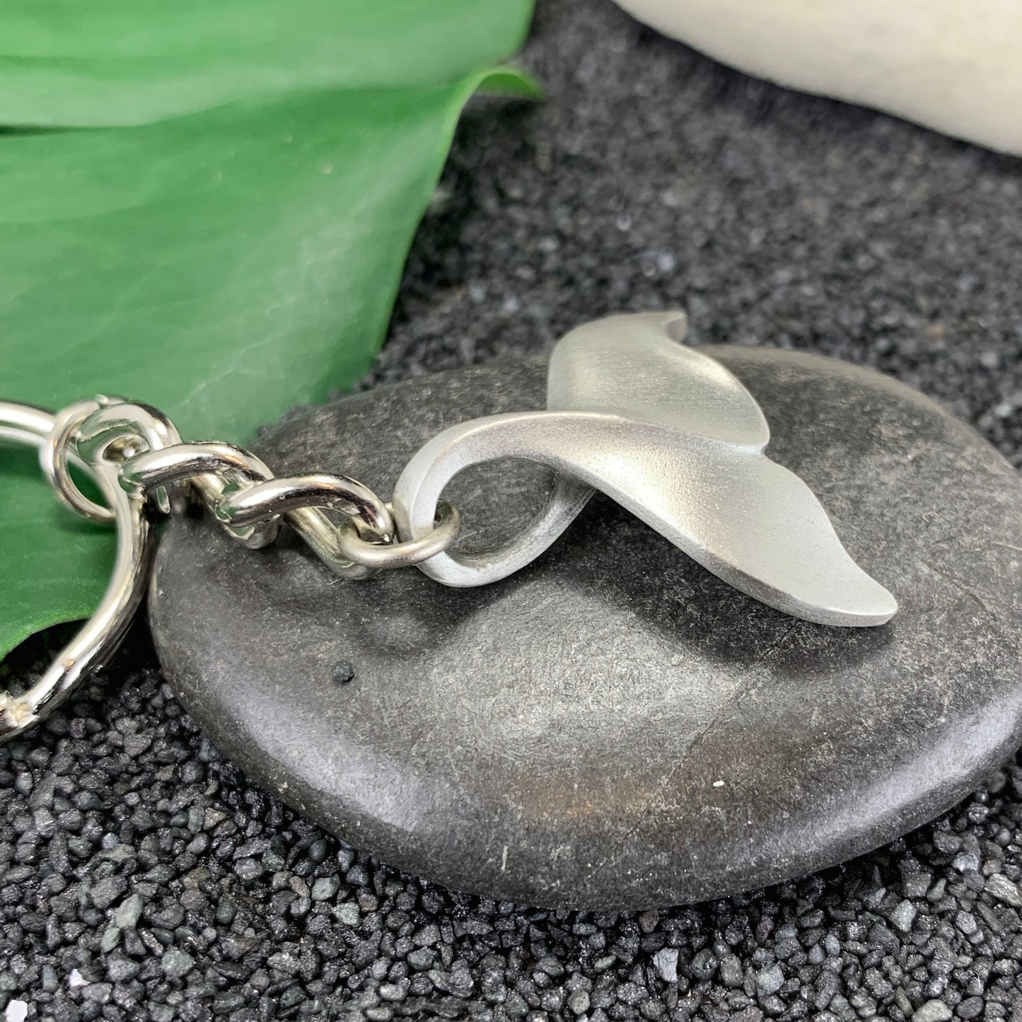 Whale Tail Keychain for Men and Women- Whale Tail Keychain Charm, Gift for Whale Watcher, Whale Fluke Keyring, Whale Tail Key Fob, Sea Life Keychain - The Tool Store