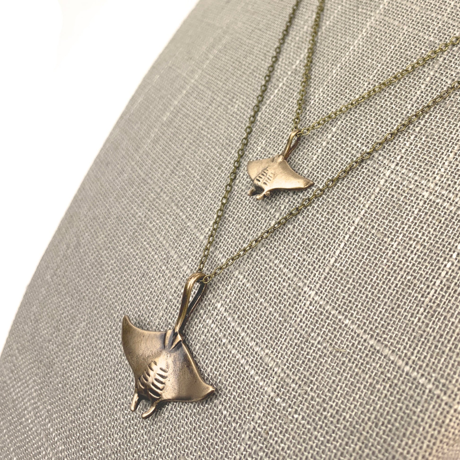Boho Manta Ray Necklace for Women- Bronze Beachy Boho Necklace, Layered Manta Ray Necklace, Sea Life Gifts, Bronze Stingray, Brown Manta Ray Necklace - The Tool Store