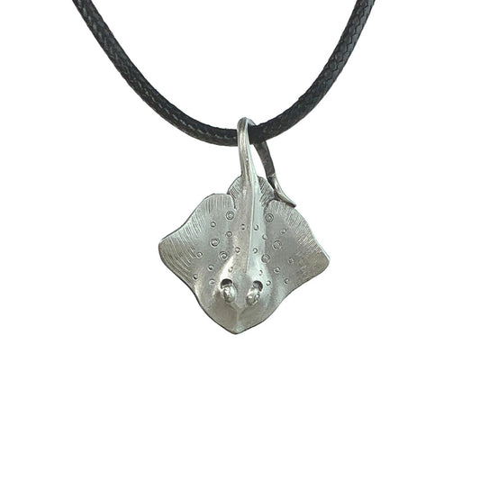 Stingray Necklace- Stingray Gift for Women and Men, Stingray Pendant, Gifts for Divers, Sea Life Jewelry - The Tool Store