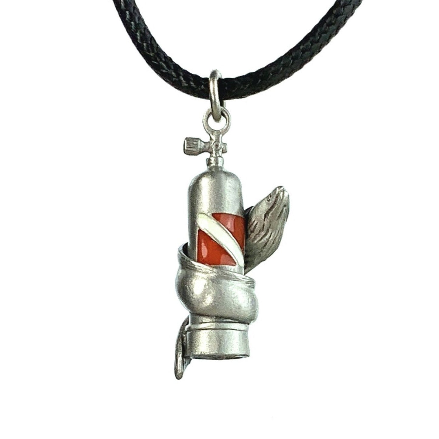Moray Eel with Scuba Tank Necklace- Dive Gift for Women and Men, Realistic Moray Eel Scuba Tank Necklace with Diver Flag, Gifts for Divers, Scuba Gift - The Tool Store