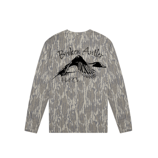 Broken Antler Hat Co.-The Pintail Long Sleeve Shirt Mossy Oak Bottomland / Black